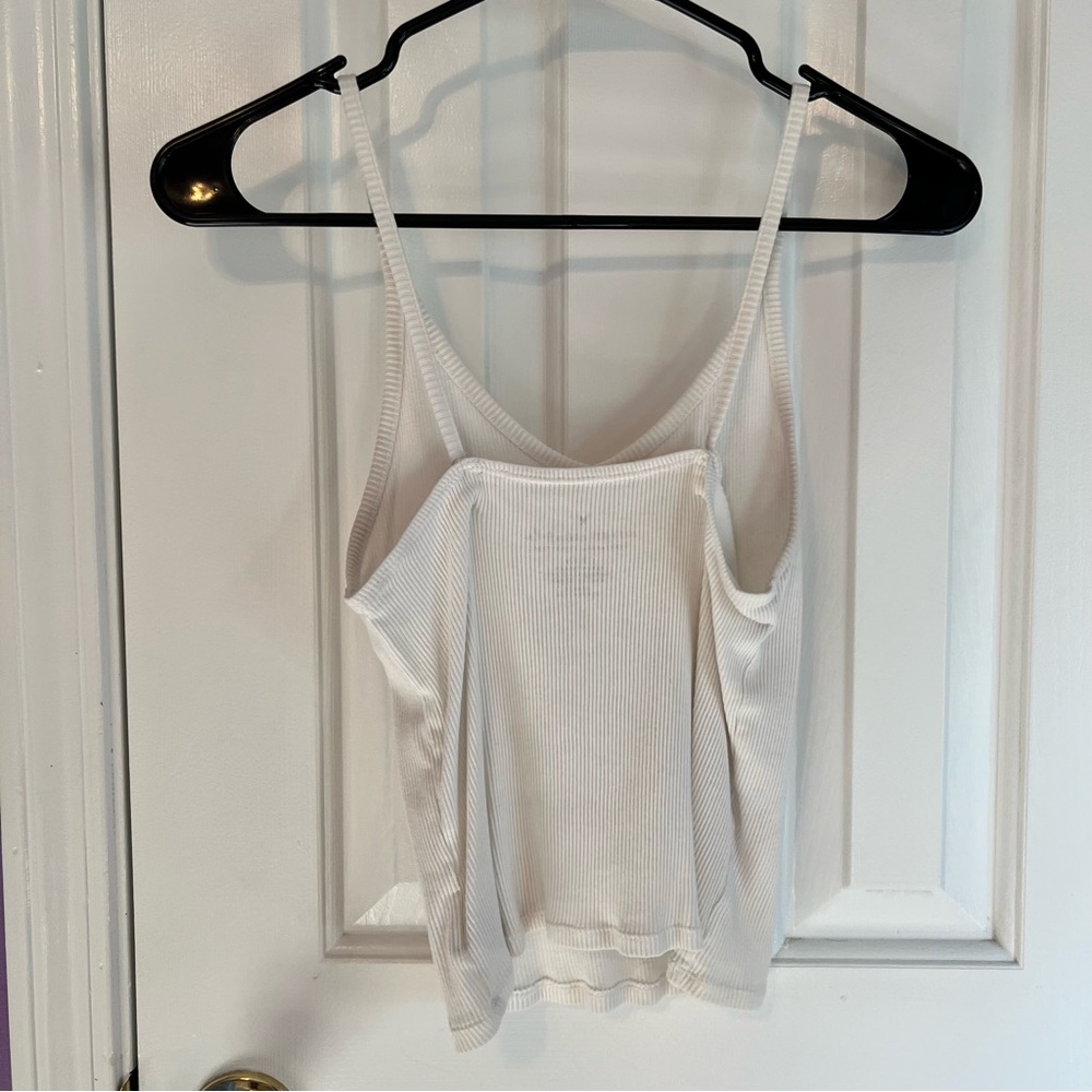 Basic white tank